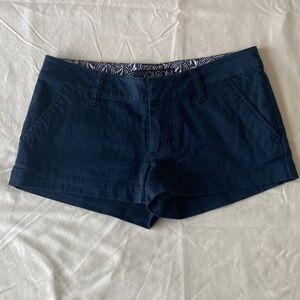 Volcom Women's Dark Navy Casual short Shorts, 4 pockets and belt loops. sz-0